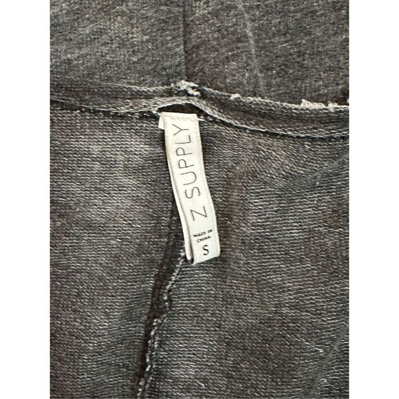 Cute sweatshirt like swing dress. - Picture 7 of 10